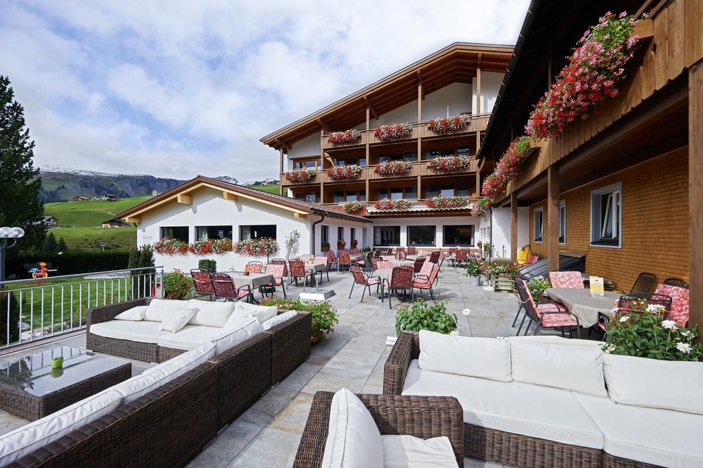 Hotel Alpenblume Damüls Eksteriør billede